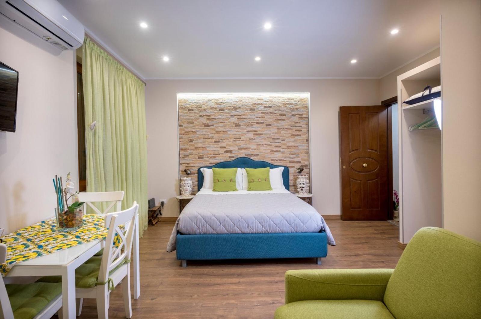 Taozen Apartments Taormine Extérieur photo